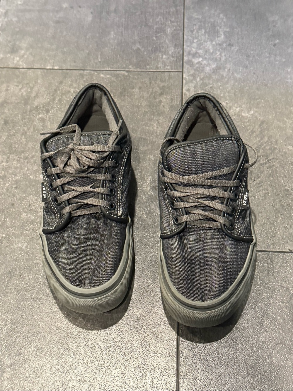 Vans Men's Low-Top Canvas Sneakers in Dark Gray